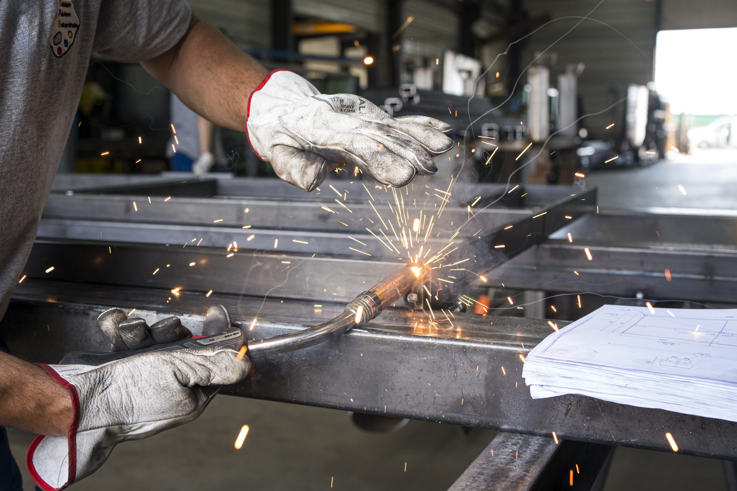 📣 LR Métallerie recrute : Serrurier / Métallier